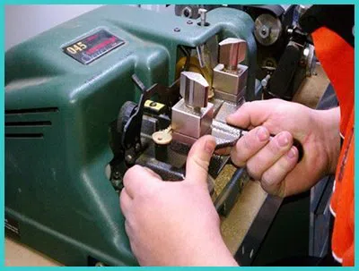 Advanced Locksmith Service Melbourne, FL 321-265-4736 - 18-key-making
